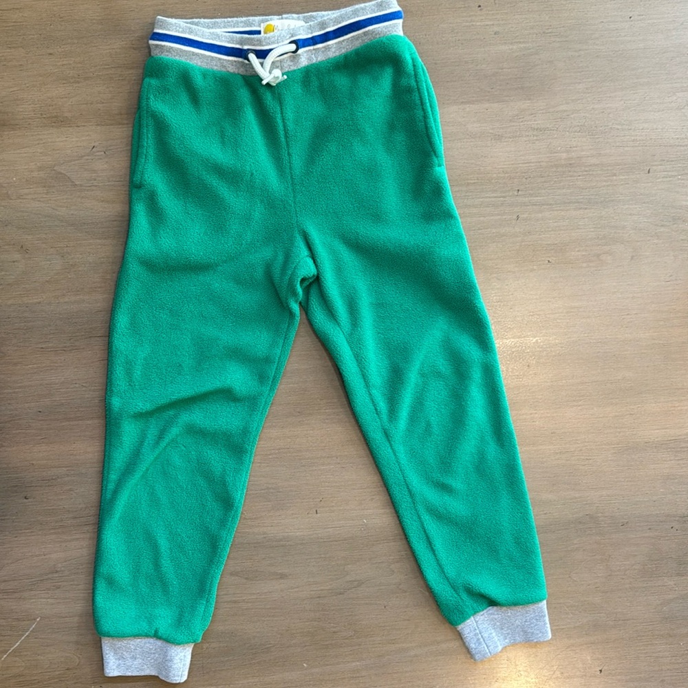 Mini-Boden Kelly green fleece pants
